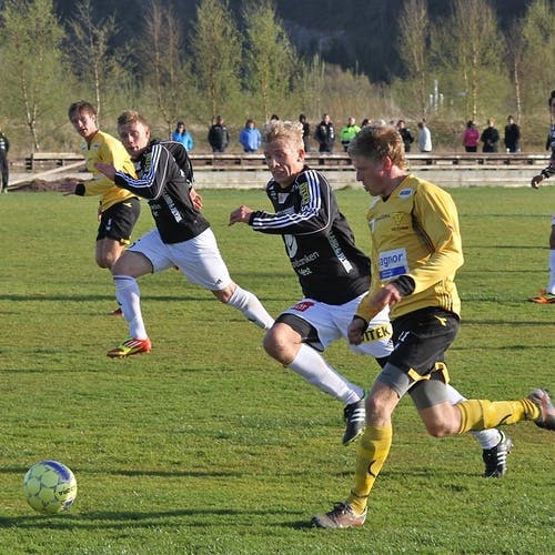 Kanestrøm tar gamle lagkameratar med på løpetur. (Foto: KVB)