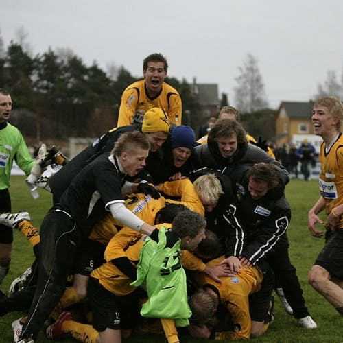Os rykte opp med to lag til 2., og 3. divisjon. (Foto: Kjetil Vasby Bruarøy)