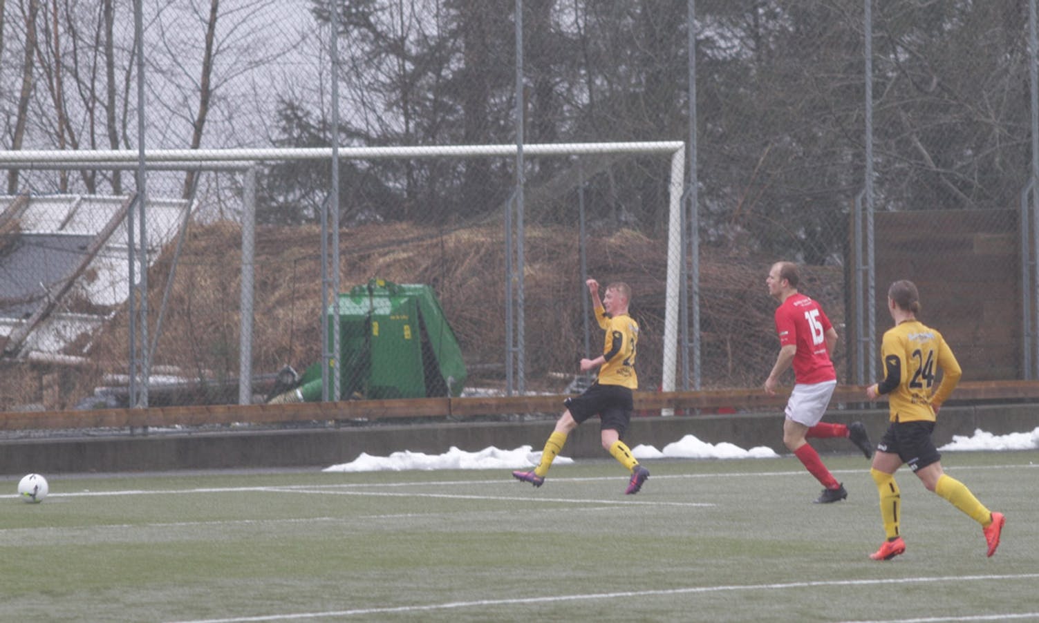 Aleksander Mjånes Tøssebro debuterte for A-laget og skåra 3-0 (foto: AH)