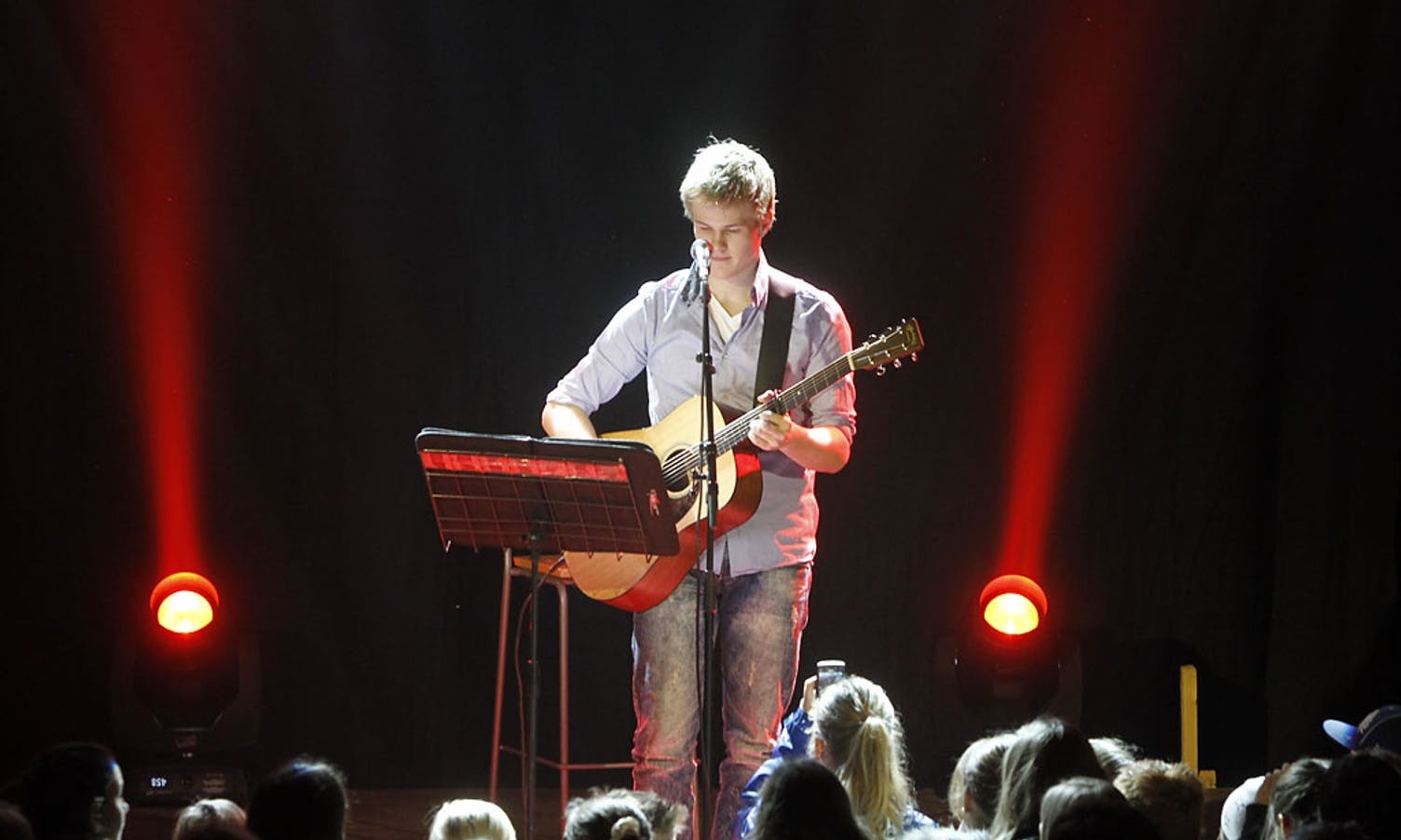 Idol-finalisten hadde blokka full av songar vi har hørt han synga på TV2. (KVB)