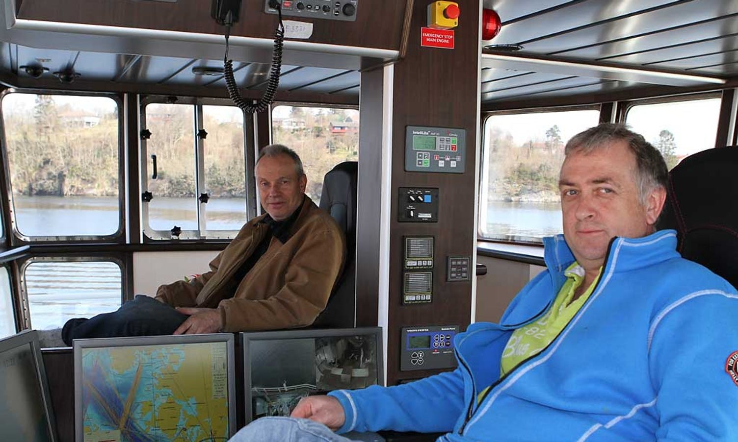 Øystein Nøss (t.v.) og Bjarte Sandtorv gjekk med båten heim frå Polen. (Foto: Kjetil Vasby Bruarøy)