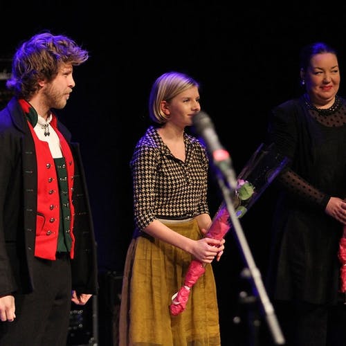 Andreas Lindborg, Aurora Aksnes og Gina Aspenes. (Foto: Kjetil Vasby Bruarøy)