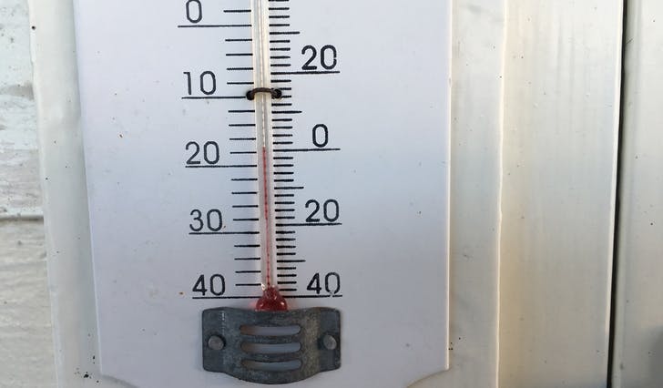 Minus 18,5 grader var det i Varåsen torsdag morgon (foto: Kjetil Vasby Bruarøy)