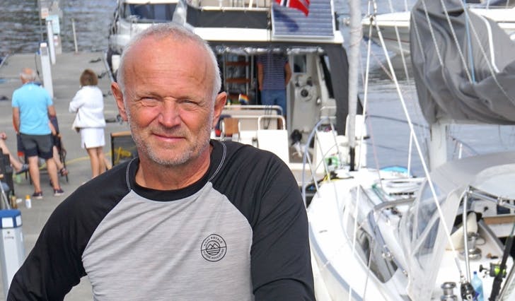 Tidlegare medisinsk direktør Martin Kottmann slutta å jobba for fem år sidan. No bruker han 4-5 månadar i året om bord i «Flying Merlin». (Foto: Kjetil Vasby Bruarøy)