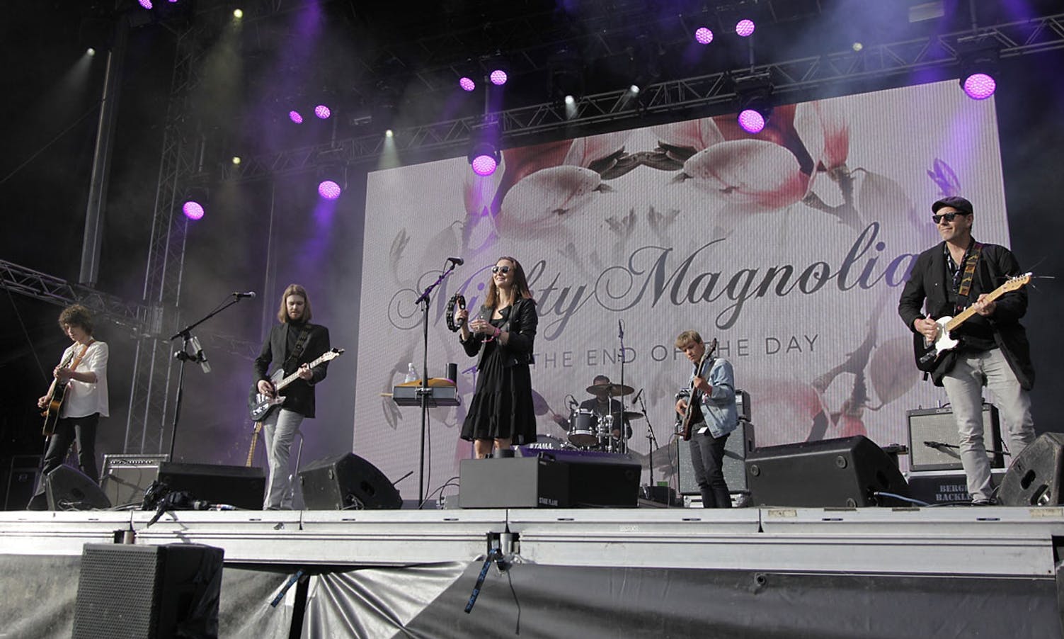 Mighty Magnolias gjekk på kl 18.15. (Foto: Kjetil V. Bruarøy)