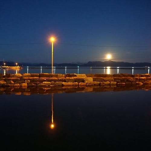 Os hamn i 00.30-tida natt til 17. mai. (Foto: Kjetil Vasby Bruarøy)
