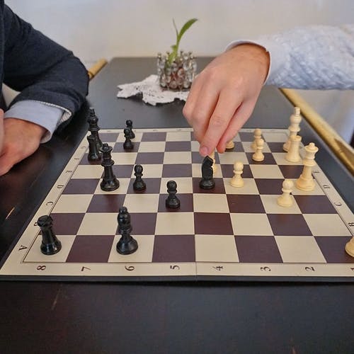 – Sjakk er god hjernetrim. (Foto: KOG)