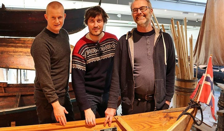 Kjell Magnus Økland, Bjørn Tomren og Hallgeir Forstrønen Bjørnevik blir å treffa på Hordamuseet søndag. (Foto: privat)