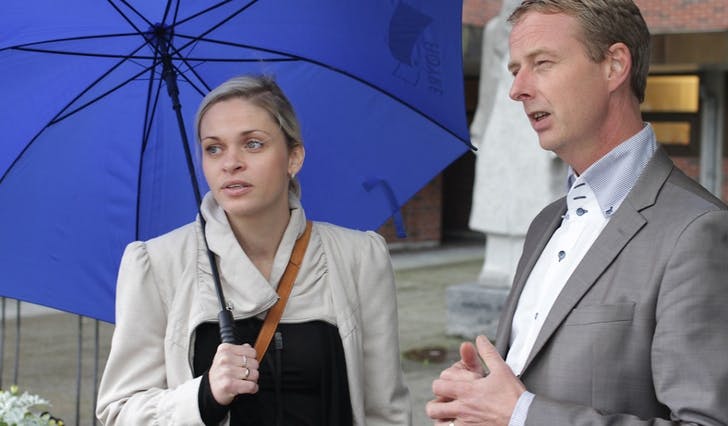 Marie Lunde Bruarøy og Terje Søviknes held fram som varaordførar og ordførar frå 2015 til 2019. (Foto: Kjetil Vasby Bruarøy)