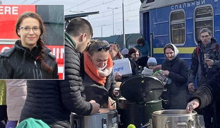 Aleksandra Kamieniecka (innfelt) reiser i morgon til Polen for å hjelpa flyktningar frå Ukraina. Bildet skal vera ved grensebyen Dorohusk-Osada. (Foto: Privat/Kjetil Vasby Bruarøy)