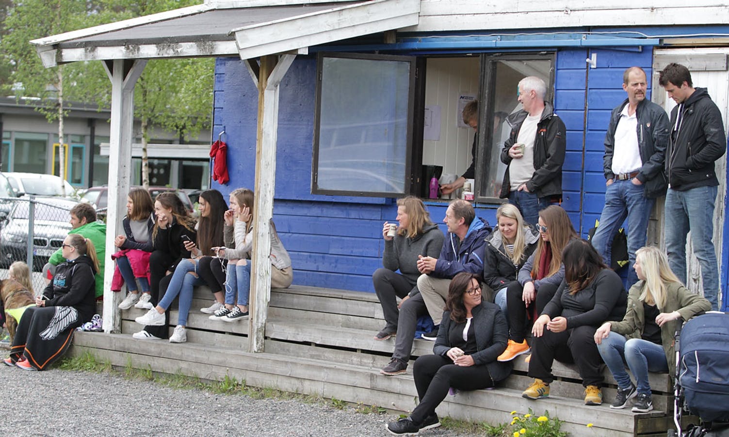 Nore Neset stilte med speaker og open kiosk. (Foto: Kjetil Vasby Bruarøy)