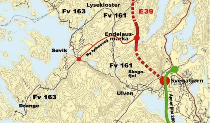 Vegen som skal kobla Lysefjorden saman med Endelausmarka mellom Åsen og Helleskaret let venta på seg.