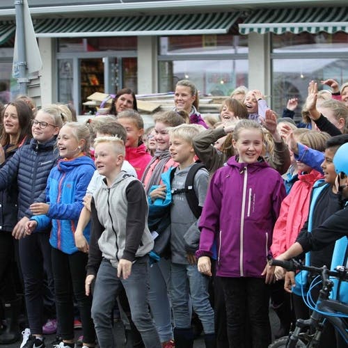 Tour des Fjords - Folkefesten på Osøyro (foto: Andris Hamre)