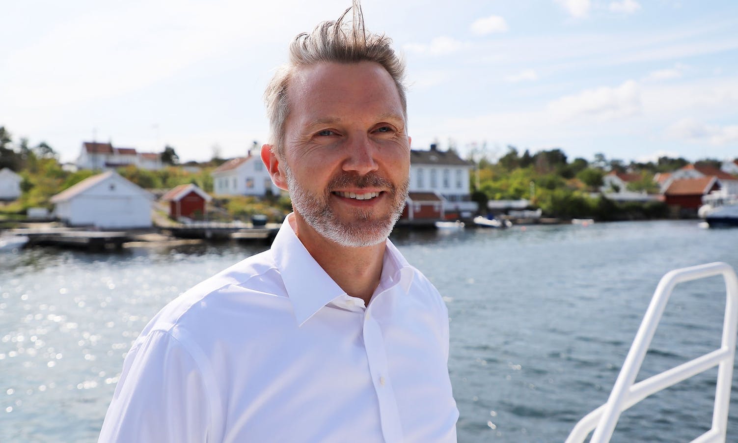 Kystdirektør Einar Vik Arset tipser om nytt gratis verktøy til småbåtsesongen. (Foto: Kystverket)