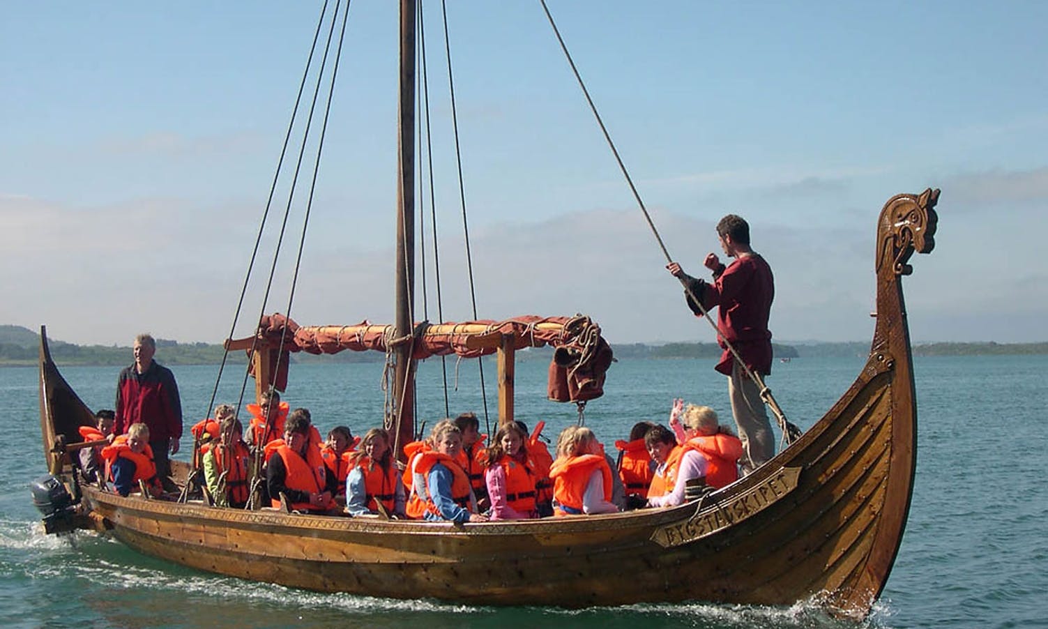 Os-dagane får eige vikingskip på besøk
