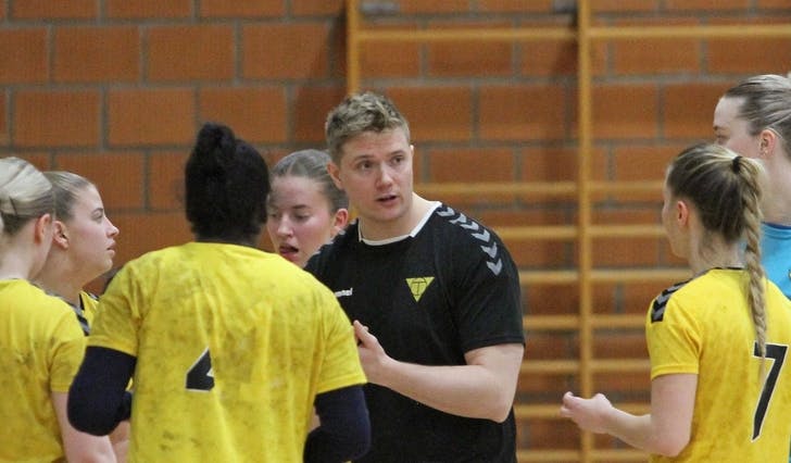 Emil Andreas Fjær har fått fleire nye spelarar i stallen. (Foto: Kjetil Vasby Bruarøy)