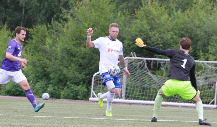 Tim Nilsen, her i treningskamp mot Fyllingsdalen i juli, skåra to mål i dag. (Foto: Kjetil Vasby Bruarøy)
