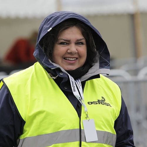 Fungerande ordførar Laila Reiertsen - her som fungerande frivillig. (Foto: KVB)