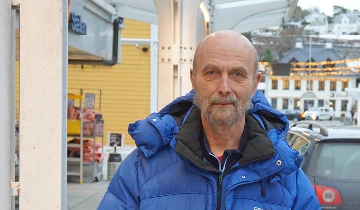 Flyktningekonsulent Knut Venge må ut og be bygda om hjelp. (Foto: Kjetil Vasby Bruarøy)