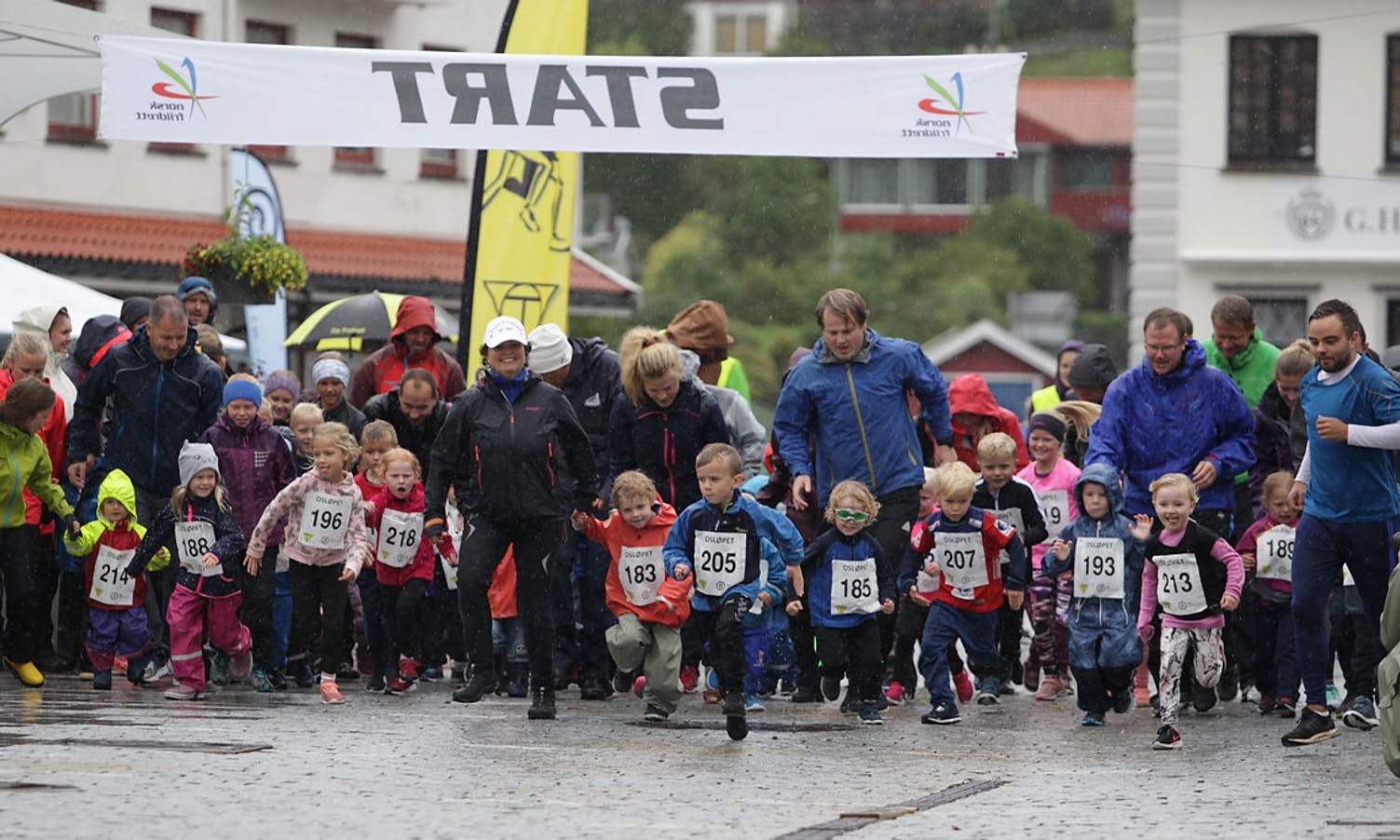 Barneløpet 3-6 år. (Foto: Kjetil Vasby Bruarøy)