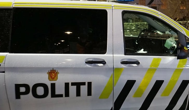 Politiet patruljerte i Os sentrum og rundt ungdomsskulen etter hendinga. (Arkivfoto: Kjetil Vasby Bruarøy)