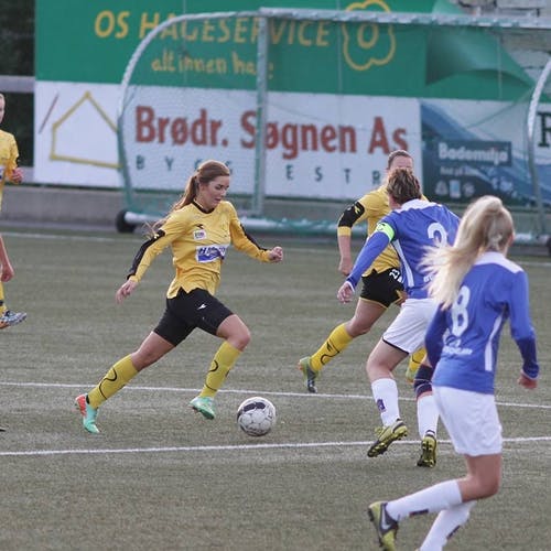 Karoline Thorsvik på løp. (Foto: KVB)