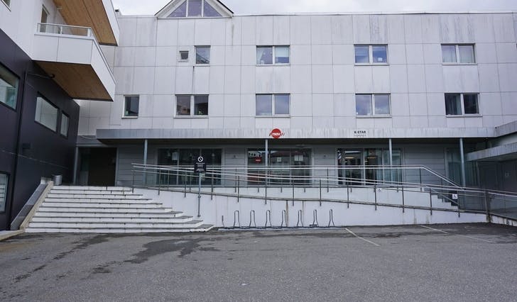 Nav sitt førre kontor på Os. No har dei mottak i rådhuset, seinare opnar dei i Os Næringspark. (Foto: Kjetil Vasby Bruarøy)