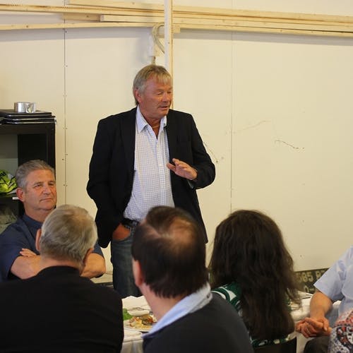 Kjell Størksen saman med styreleiar Roald Stigen og olje- og energminister Terje Søviknes (foto: AH)