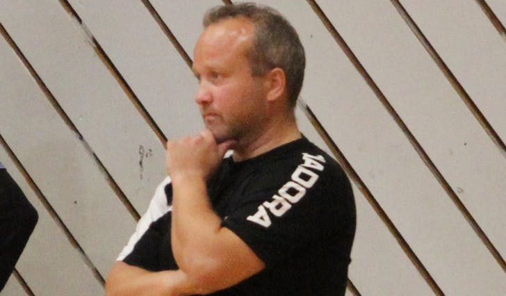 Tidlegare Os-trenar Kenneth Husebø startar opp minihandball i Søre Neset IL (foto: Andris Hamre)