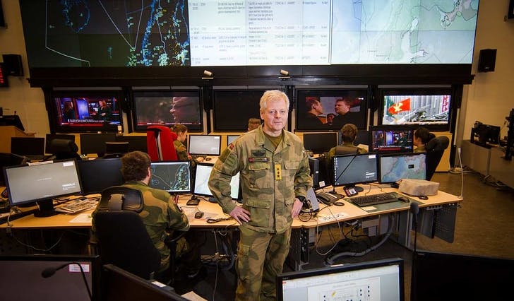 Generalløytnant Morten Haga Lunde i Joint Operations Center. Frå årsskifte blir han ny sjef for Etteretningstjenesten (foto: Håvard Grimsbo Hanssen, FOH/Forsvaret)