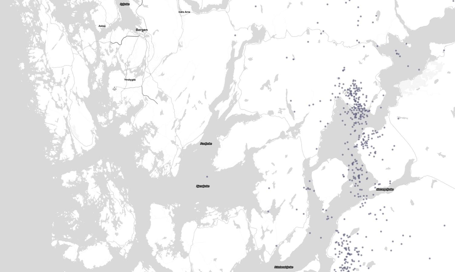 I Bjørnafjorden var det eitt nedslag, dette var i fjorden sørvest for Vinnes. (Kart: lyn.met.no)