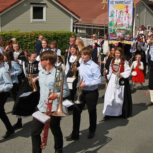 Os skulekorps. (Foto: Anders Fløysand)