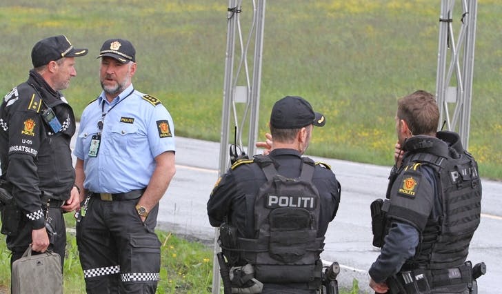 Politistasjonssjef Oddbjørn Dyrdal var del av aksjonen natt til måndag, og tilbake på staden måndag morgon. (Foto: Kjetil Vasby Bruarøy)