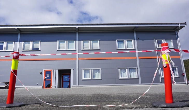 Kommunen har leigeavtale ut oktober, i tilfelle Røde Kors-huset igjen skal brukast til covid-testing. (Foto: Kjetil Vasby Bruarøy)