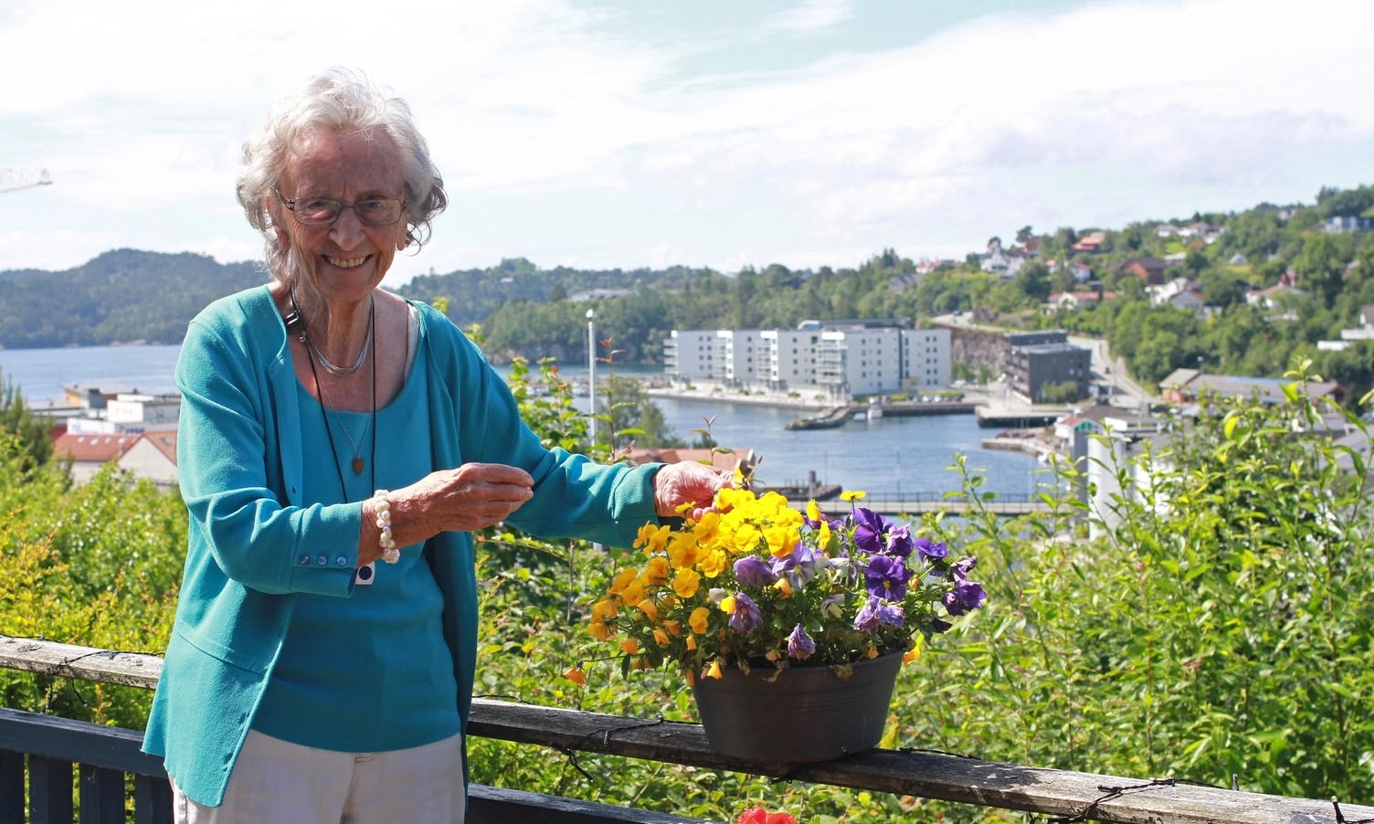 Anna (102) bur heime åleine: – Eg får heldigvis besøk