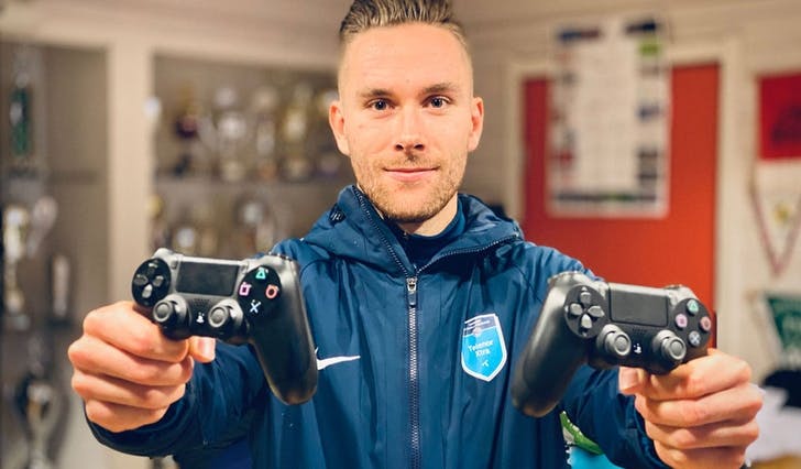Rune Mo i Os Fotball gler seg over den nye satsinga til klubben. (Foto: Ørjan Håland)