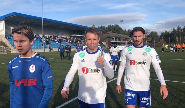 Tim Nilsen sendte Lysekloster i leiinga før pause, og sette inn 3-0 i 63. minutt. (Foto: Kjetil Vasby Bruarøy)