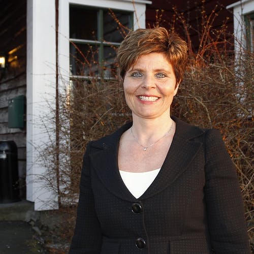 April 2010: Tidlegare Storbergen-sjef Anne Gine Hestethun etter salsmøte. (Foto: KVB)