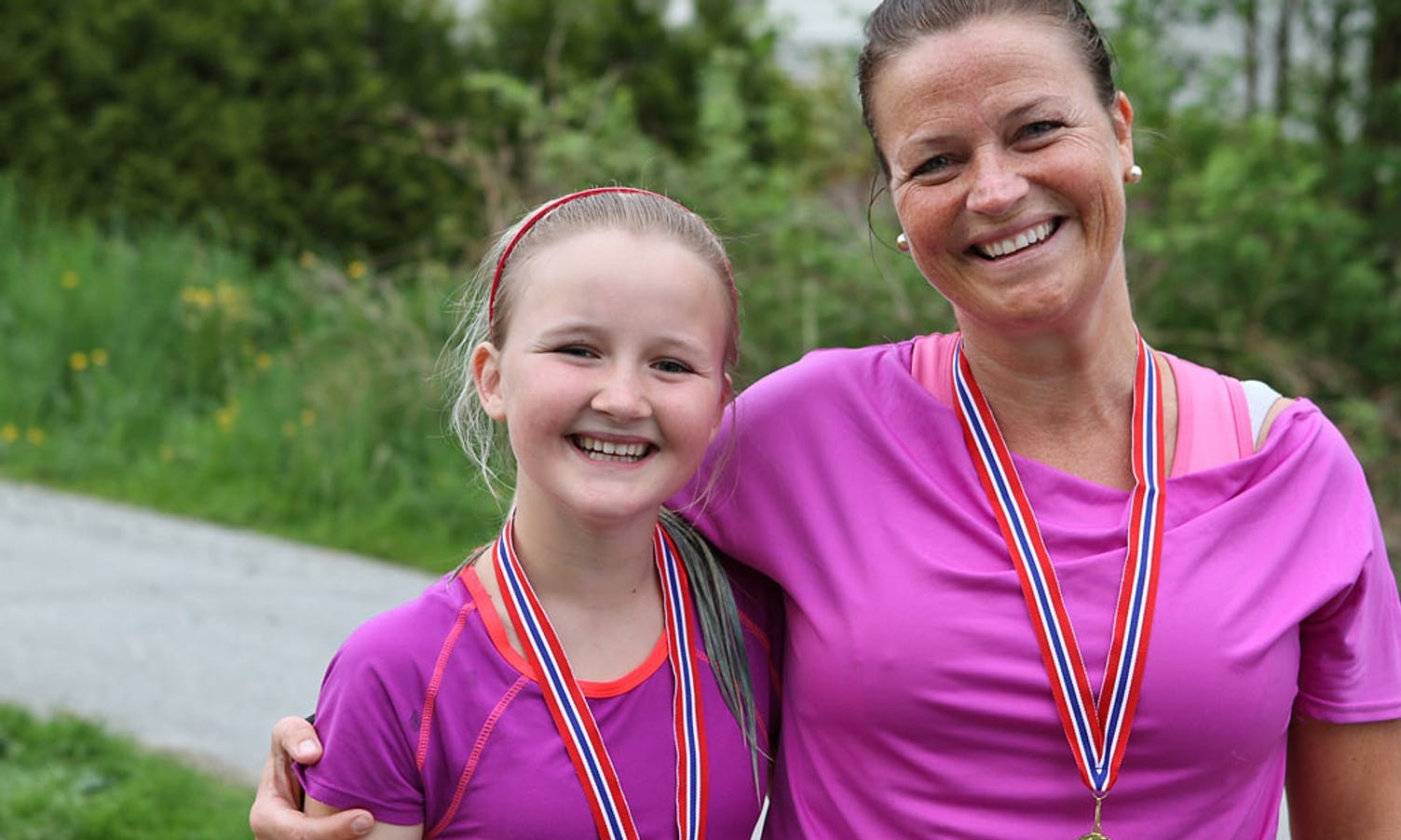 Maria og mamma Trude Thunold vann sølv og gull. (Foto: KVB)