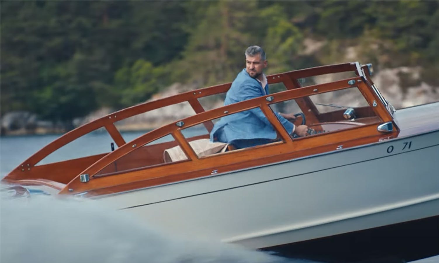 Kino: Leigemordaren Leo på båtjakt i Lysefjorden