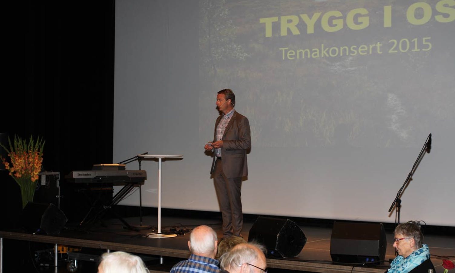 Ordførar Terje Søviknes peika på at alle har eit personleg ansvar for å ta vare på si eiga helse (foto: AH)