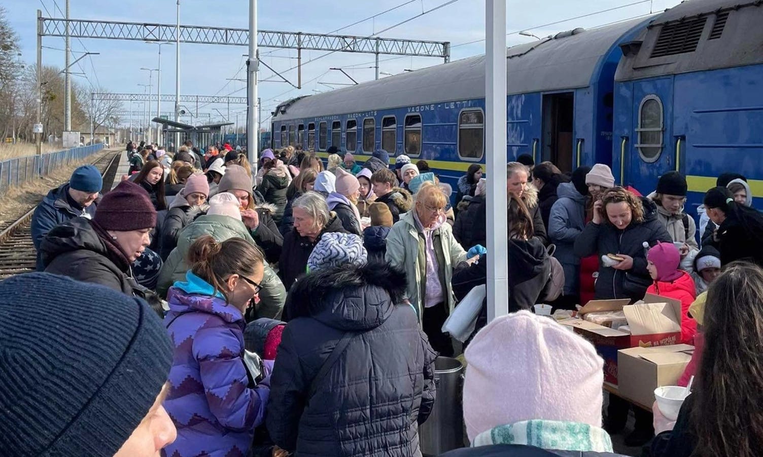 Det kjem stadig fleire flyktningar med tog frå Ukraina til Polen. (Foto: Privat)