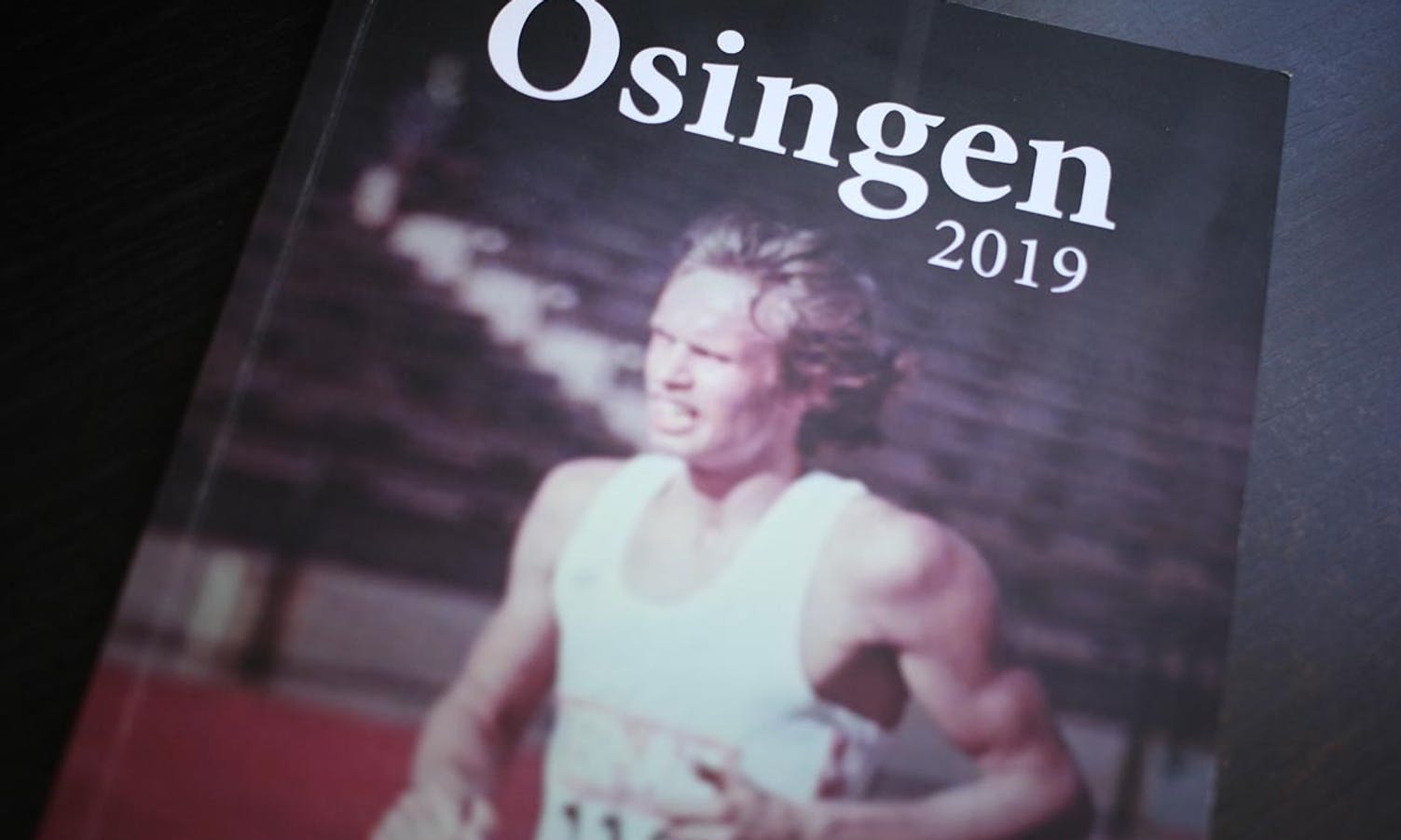 Erling Andersen pryder framsida på årets utgåve av Osingen.
