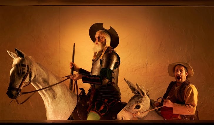 Svein Harry Schöttker-Hauge og Eirik del Barco Soleglad speler Don Quijote og Sancho Panza. (Foto: Stig Håvard Dirdal)