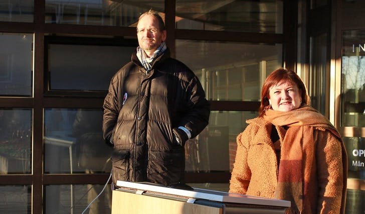 Kommuneoverlege Klaus Melf og ordførar Trine Lindborg. (Arkivfoto: Kjetil Vasby Bruarøy)